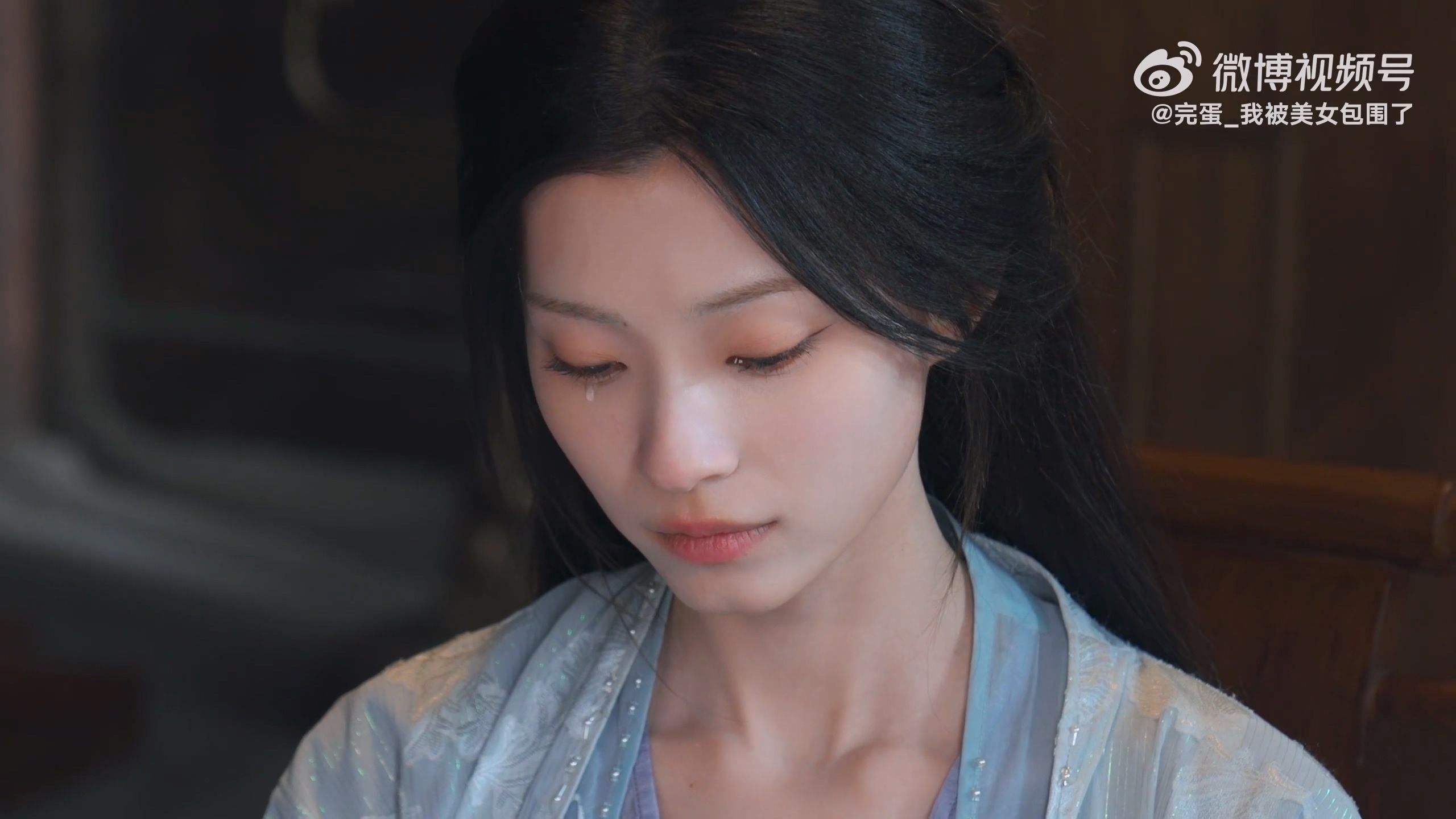 《完蛋！我被美女包围了2》新预告曝光 古装美人低头垂泪[图2]