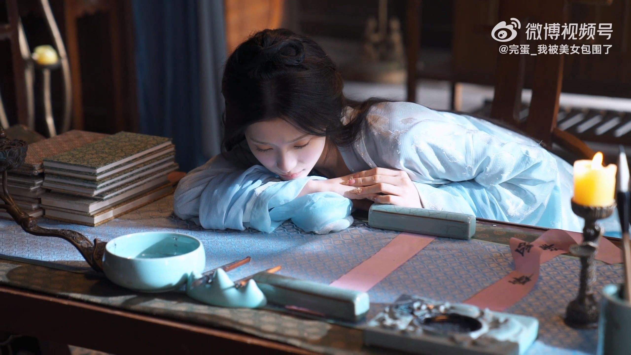 《完蛋！我被美女包围了2》新预告曝光 古装美人低头垂泪[图4]