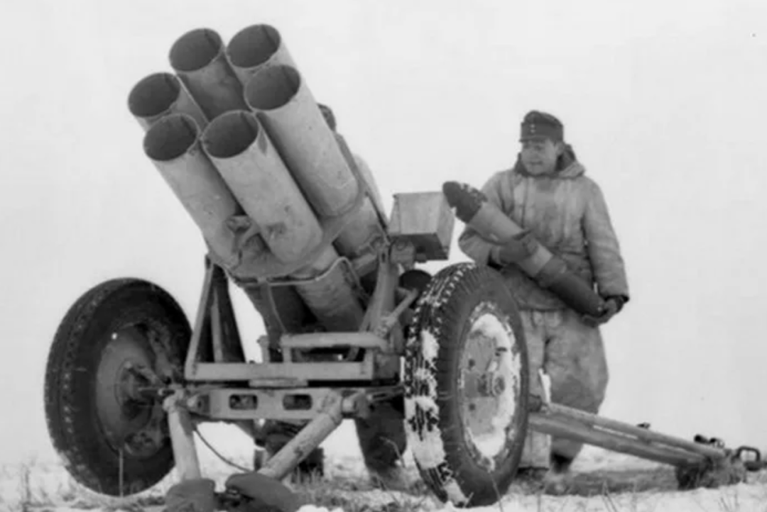 《坦克世界》150毫米口径火箭弹 还是六连发！[图2]