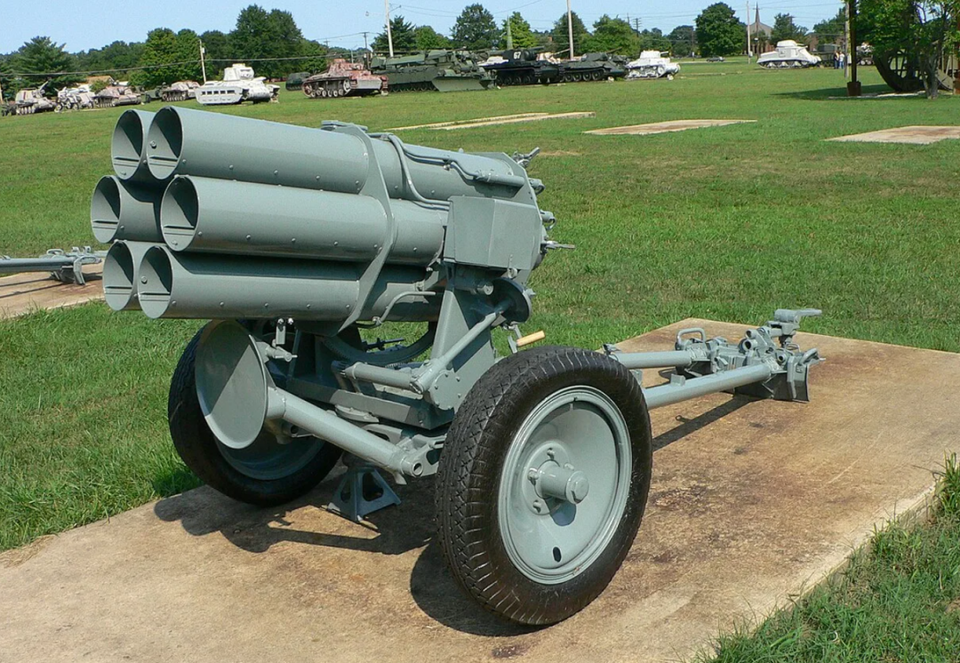 《坦克世界》150毫米口径火箭弹 还是六连发！[图3]